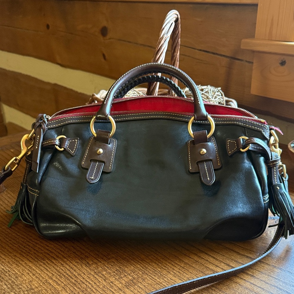 Dooney & Bourke Black Florentine Medium Mail Leather Satchel - Picture 2 of 7